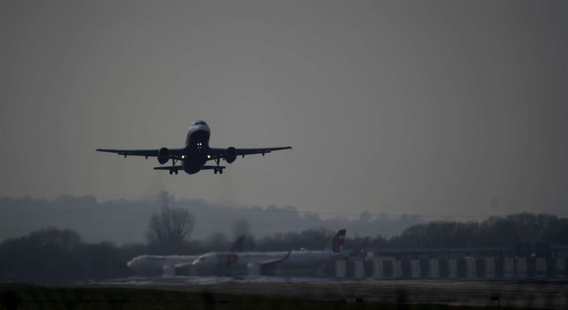 The aviation industry will have up to £1 million in funding available to help it achieve the feat (PA)