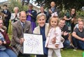 Step by step enjoy Earl and Countess of Forfar visit