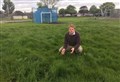 Tory leader welcomes grass cutting move