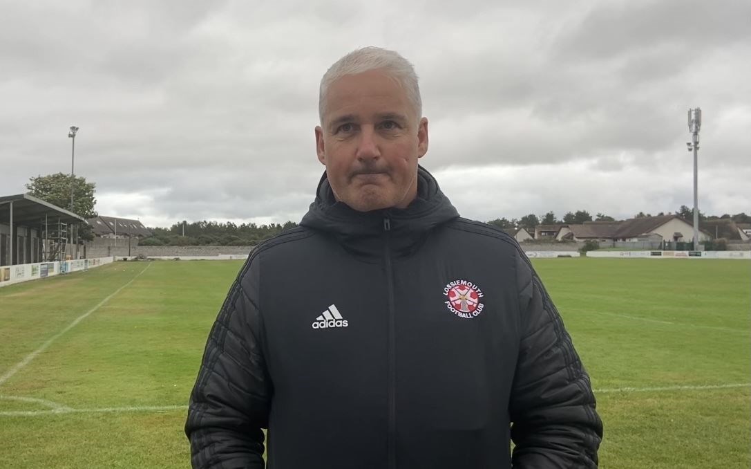 Lossiemouth manager Joe Russell