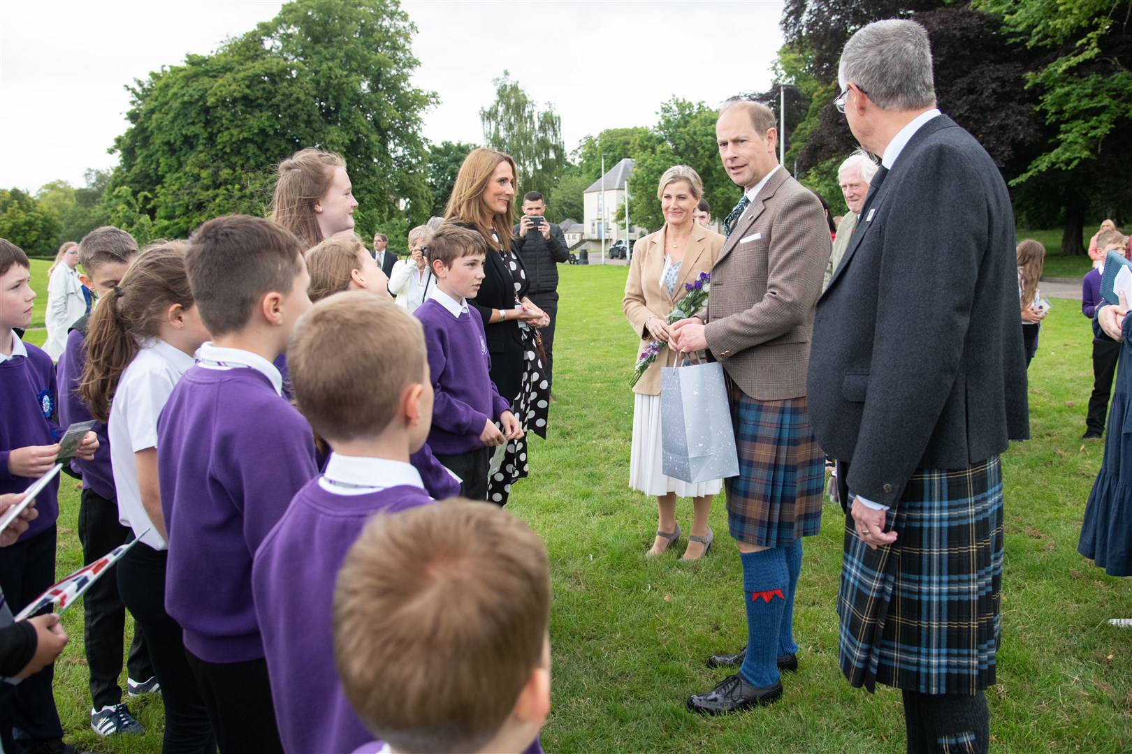 The Earl and Countess of Wessex and Forfar talks to pupils from Seafield Primary School. Picture: Daniel Forsyth