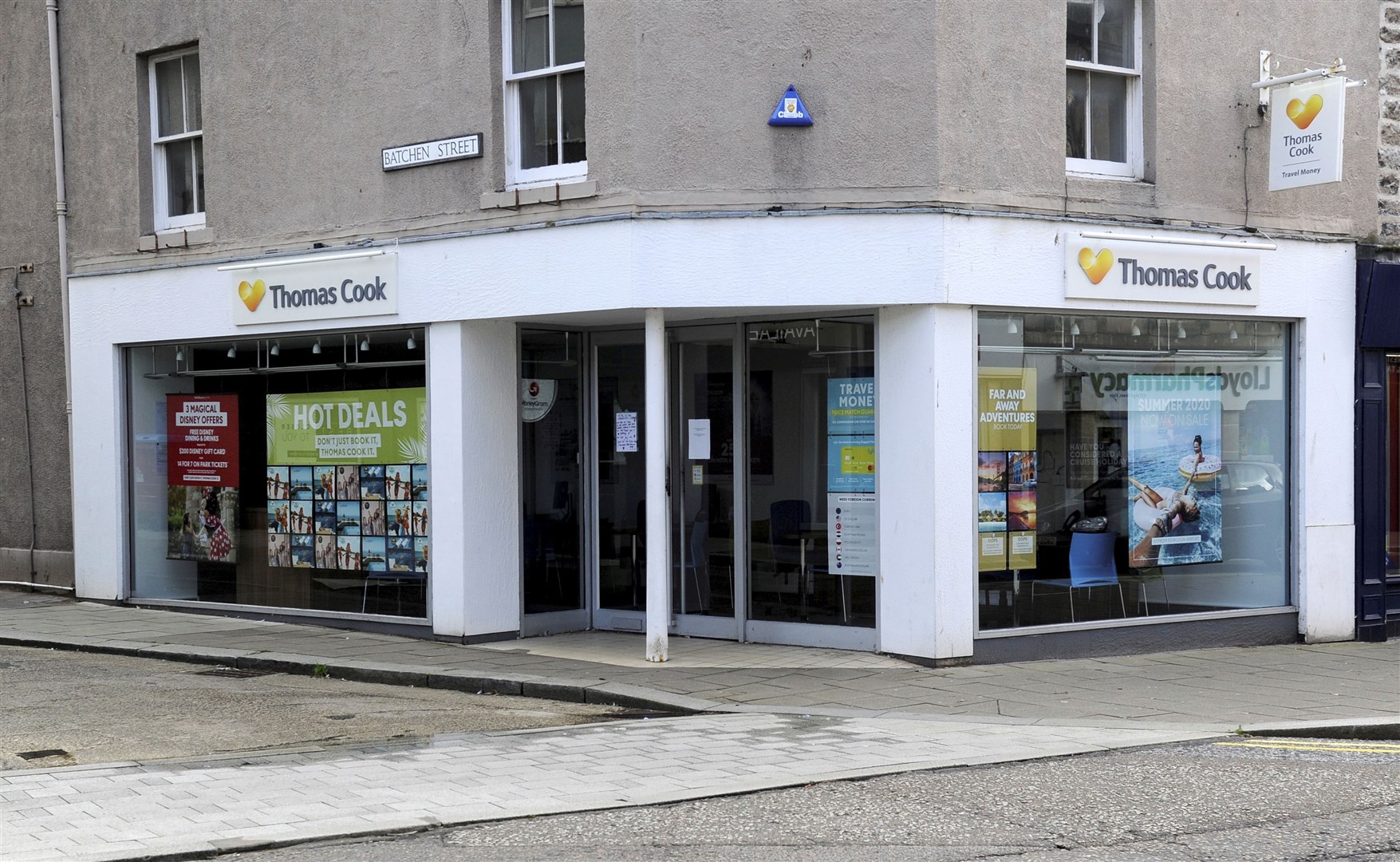 The former Thomas Cook branch in Elgin. Picture: Eric Cormack.
