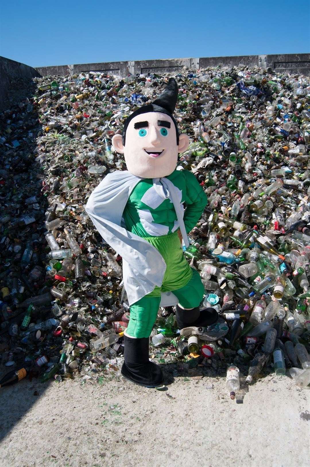 Can you be a recycling hero like this chap?