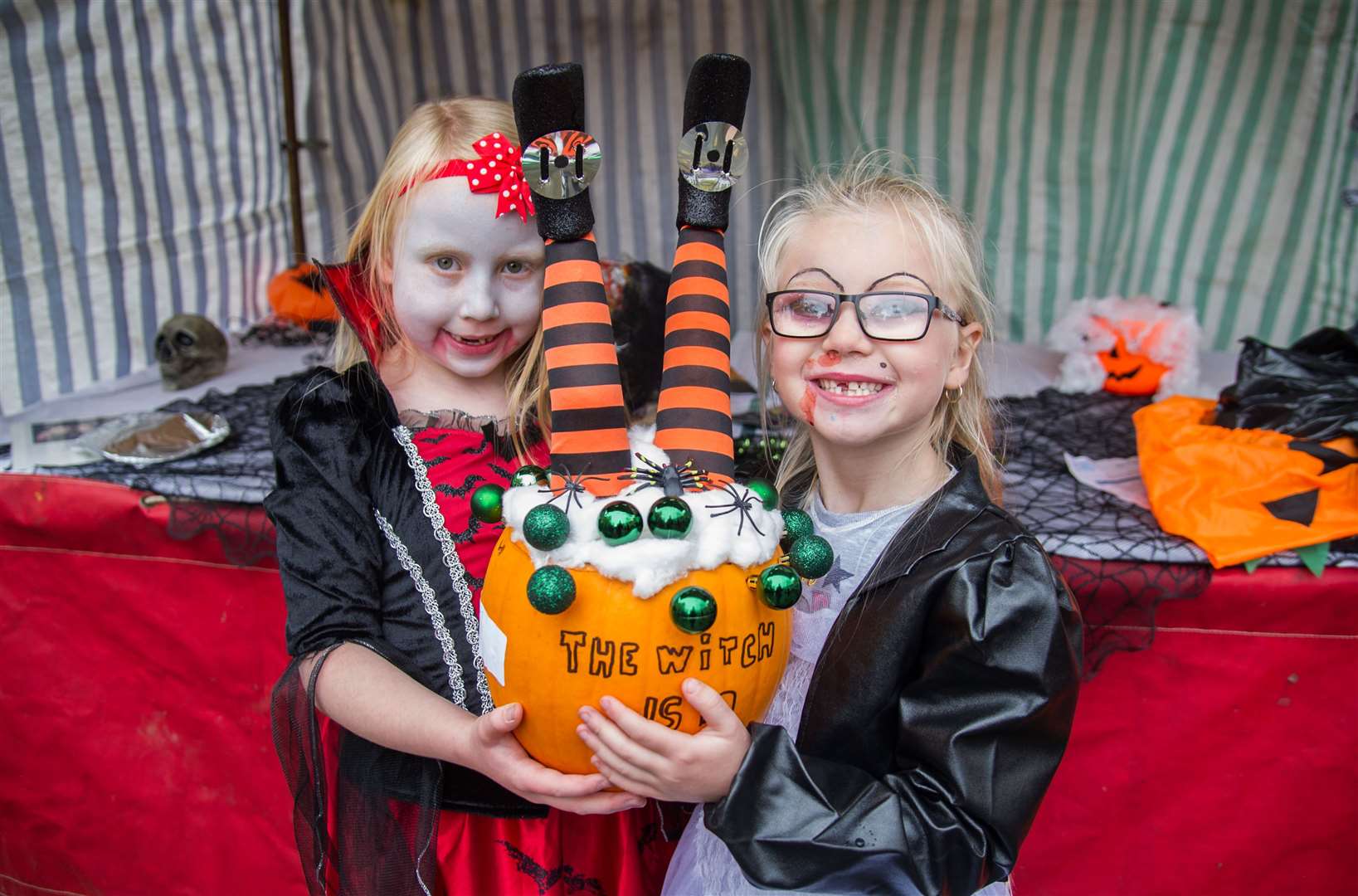 Winners of the Jack o Lantern competition was Kayleigh-Ann Mackenzie and Maureen Stuart...Elgin BID held a halloween fancy dress parade...Picture: Becky Saunderson..