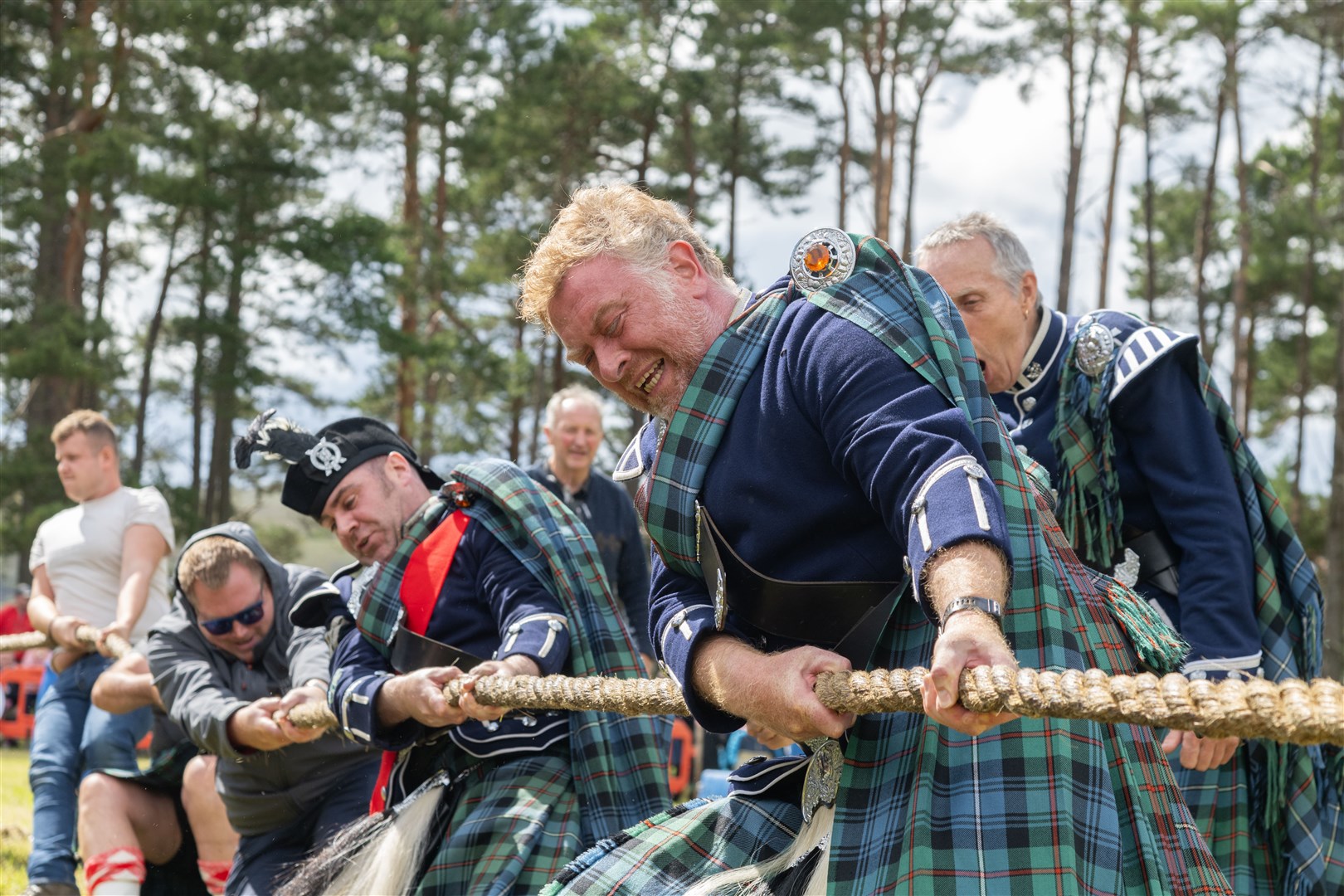 Ballater & District Pipe Band competing in the Tug O'War. Picture: Beth Taylor