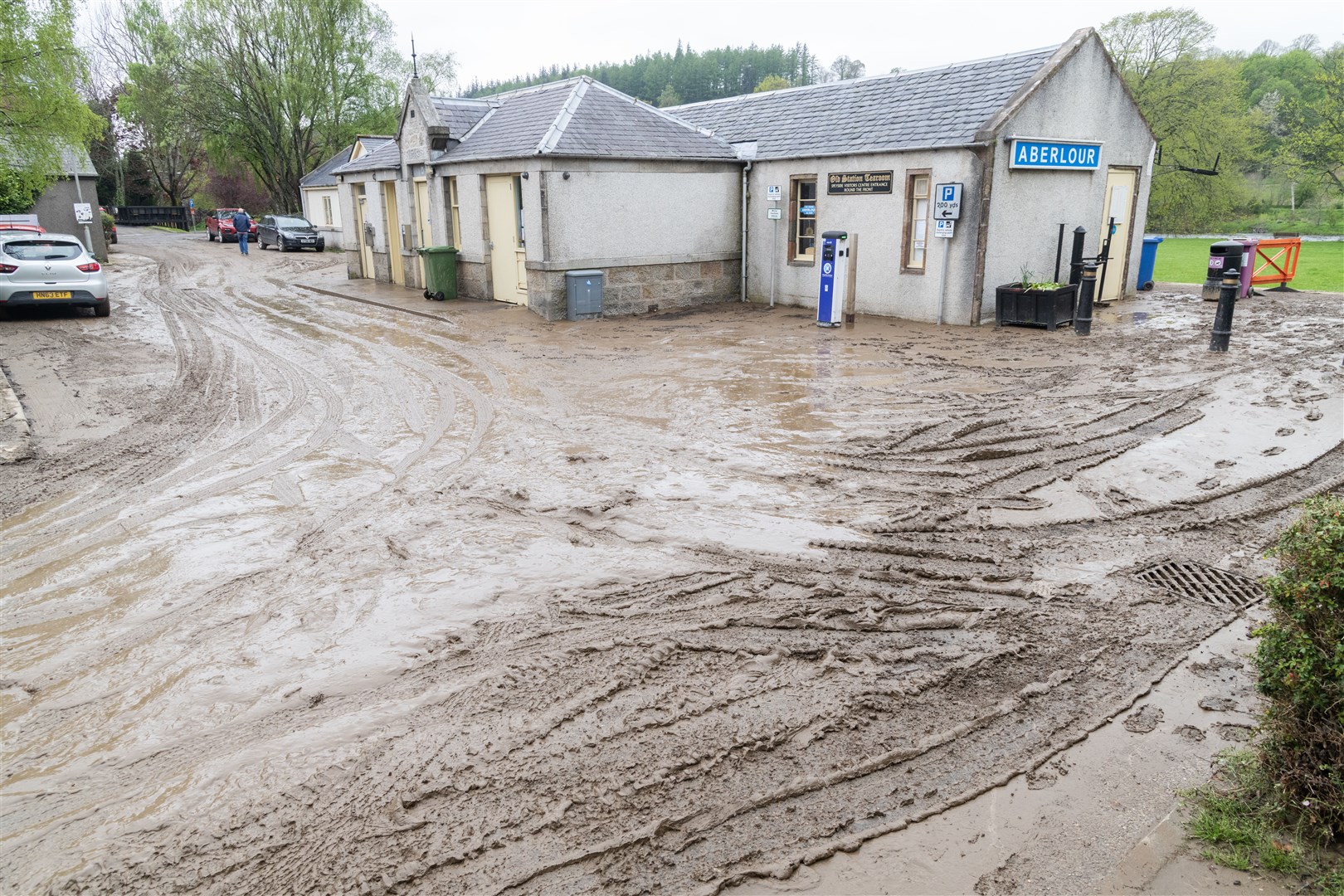 Aberlour Station Tea-room's surroundings covered in mud caused by the floods in Aberlour...Picture: Beth Taylor.