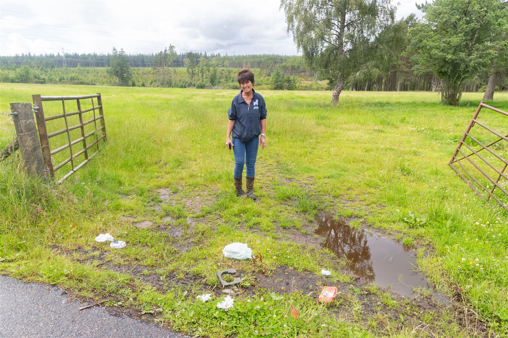 Lorna Paterson (North East manager for NFUS) is frustrated about new council figures not referring unpaid fly-tipping fines to the procurator fiscal and showing the problem that's occuring near Mulben...Picture: Beth Taylor.
