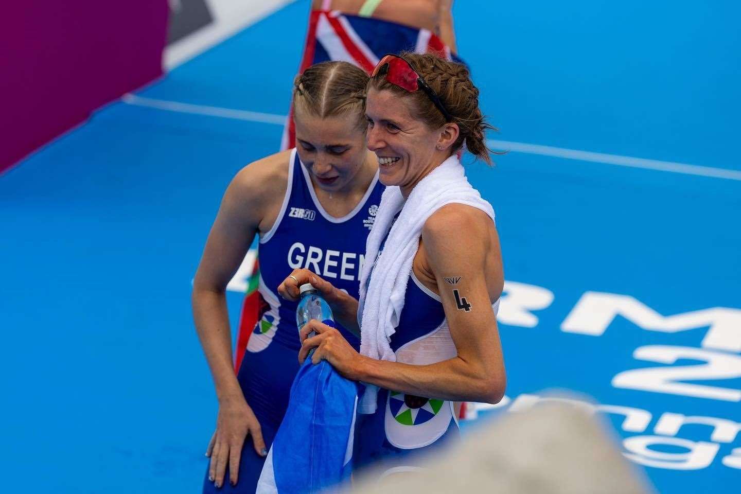 Sophia Green (left) with bronze medal-winning team-mate Beth Potter. Picture: Triathlon Scotland