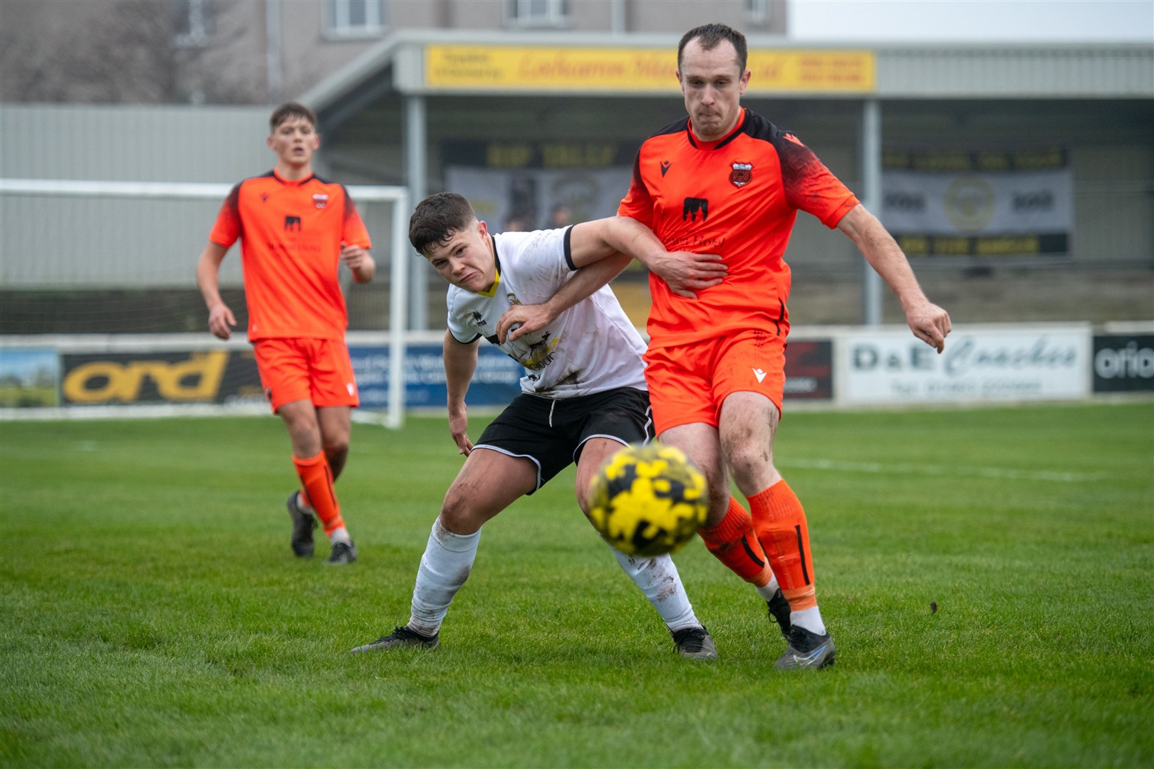 Fegus Adams (Clach) and Charlie Macdonald (Rothes). Picture: Callum Mackay..