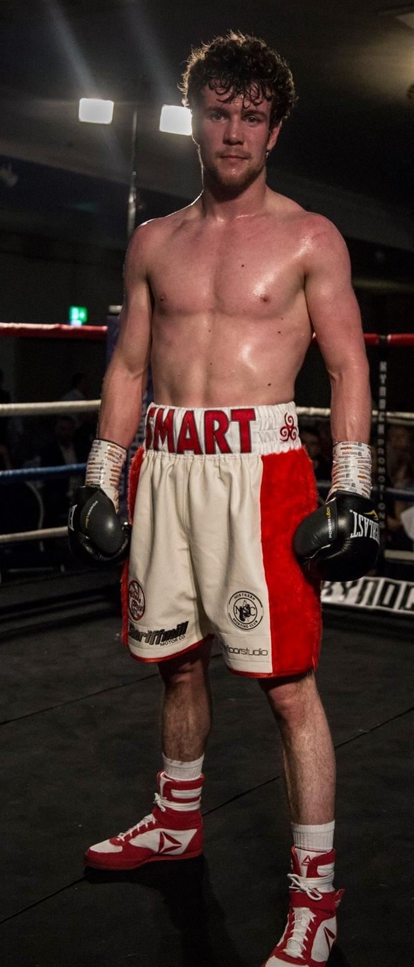 Andrew Smart is top of the bill at a Homecoming professional boxing show in Elgin.