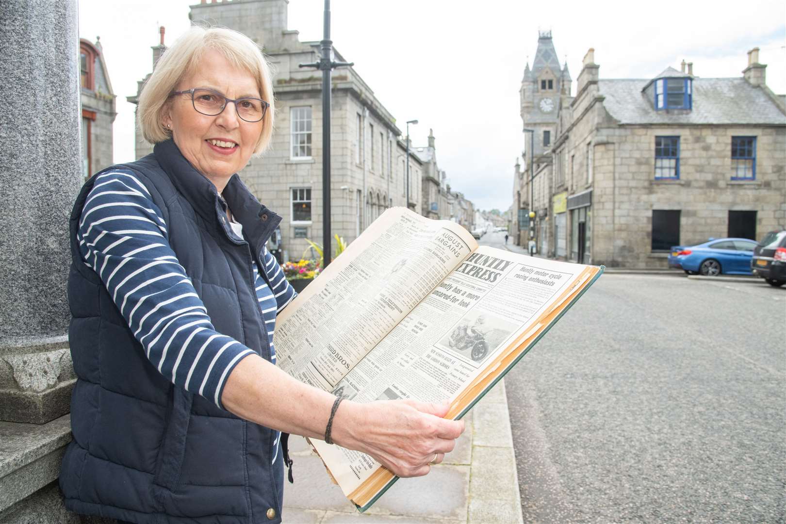 Pat Scott with the 1978 paper that introduced her to the Huntly community. Picture: Daniel Forsyth