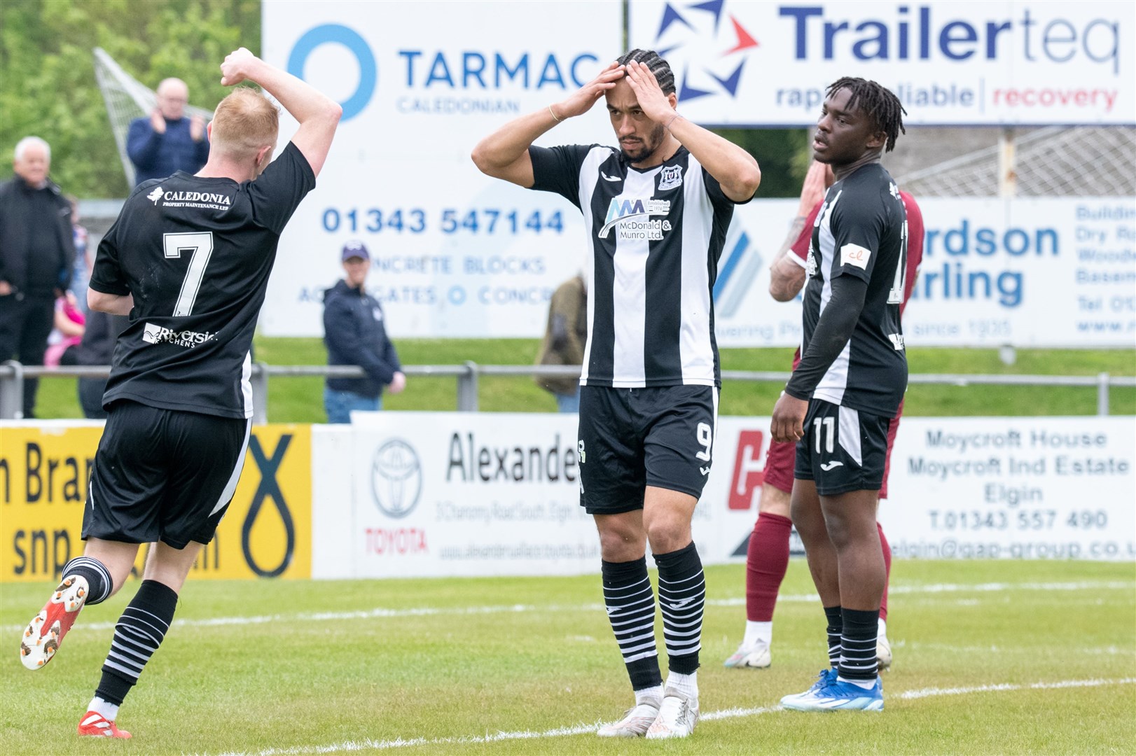 Not Elgin's day as another chance is missed. Elgin City FC (0) vs Clyde FC (3) - Scottish League Two 23/24 - Borough Briggs, Elgin 4/5/2024.Picture: Daniel Forsyth.