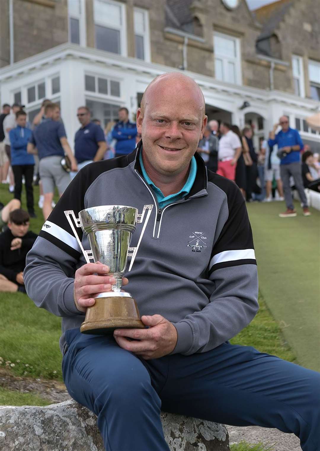 Shaun Heyes with the Ross Anderson Trophy. Picture: John MacGregor