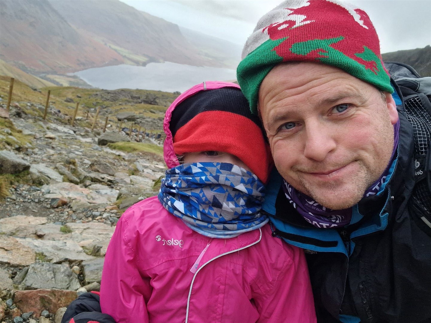 The five-year-old’s father Glyn was with her every step of the way (Glyn Price/JustGiving)