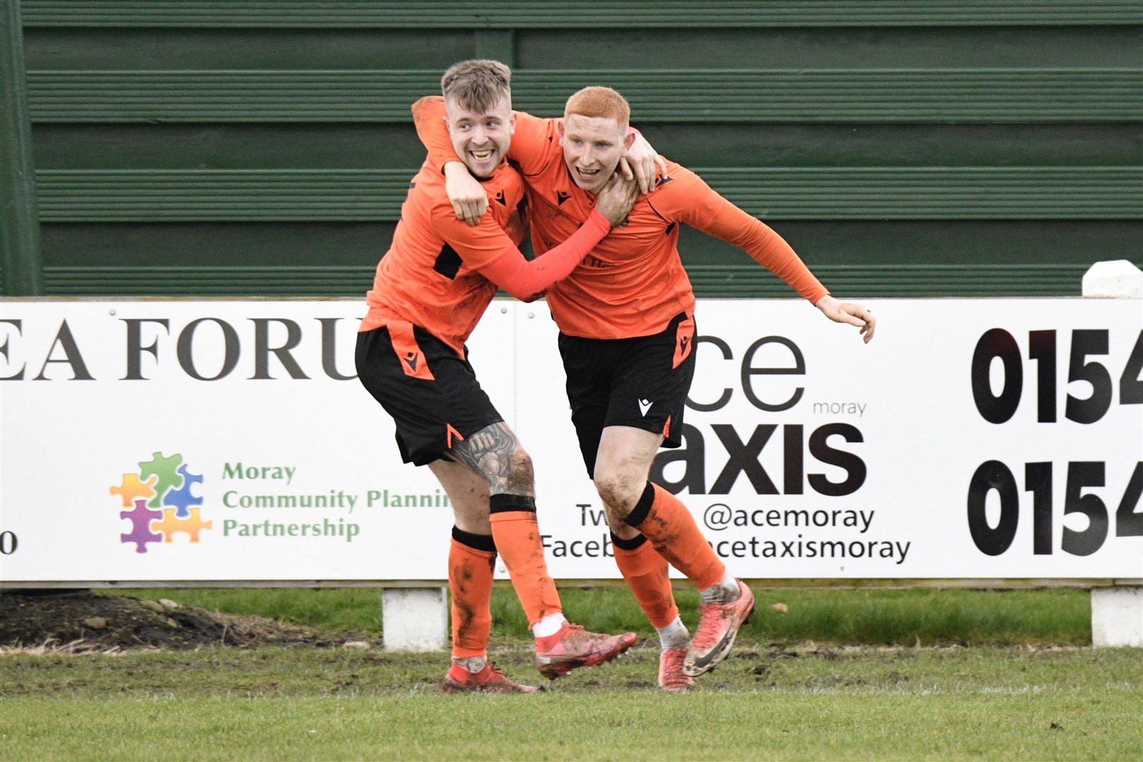 Aidan Wilson (right) celebrates putting Rothes 1-0 ahead. Picture: Daniel Forsyth