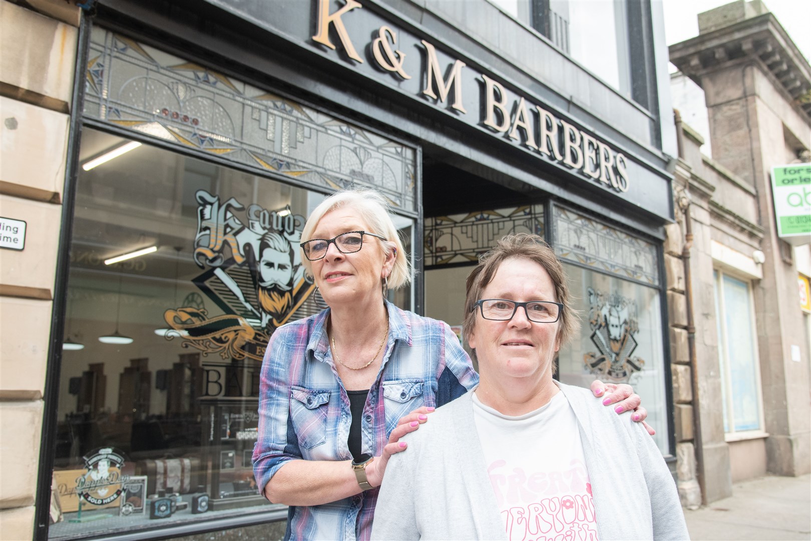 Linda Ogilvie (right) is getting her head shaved by Kate Cutajar (left) at K&M Barbers for charity at the start of October. ..Picture: Daniel Forsyth..