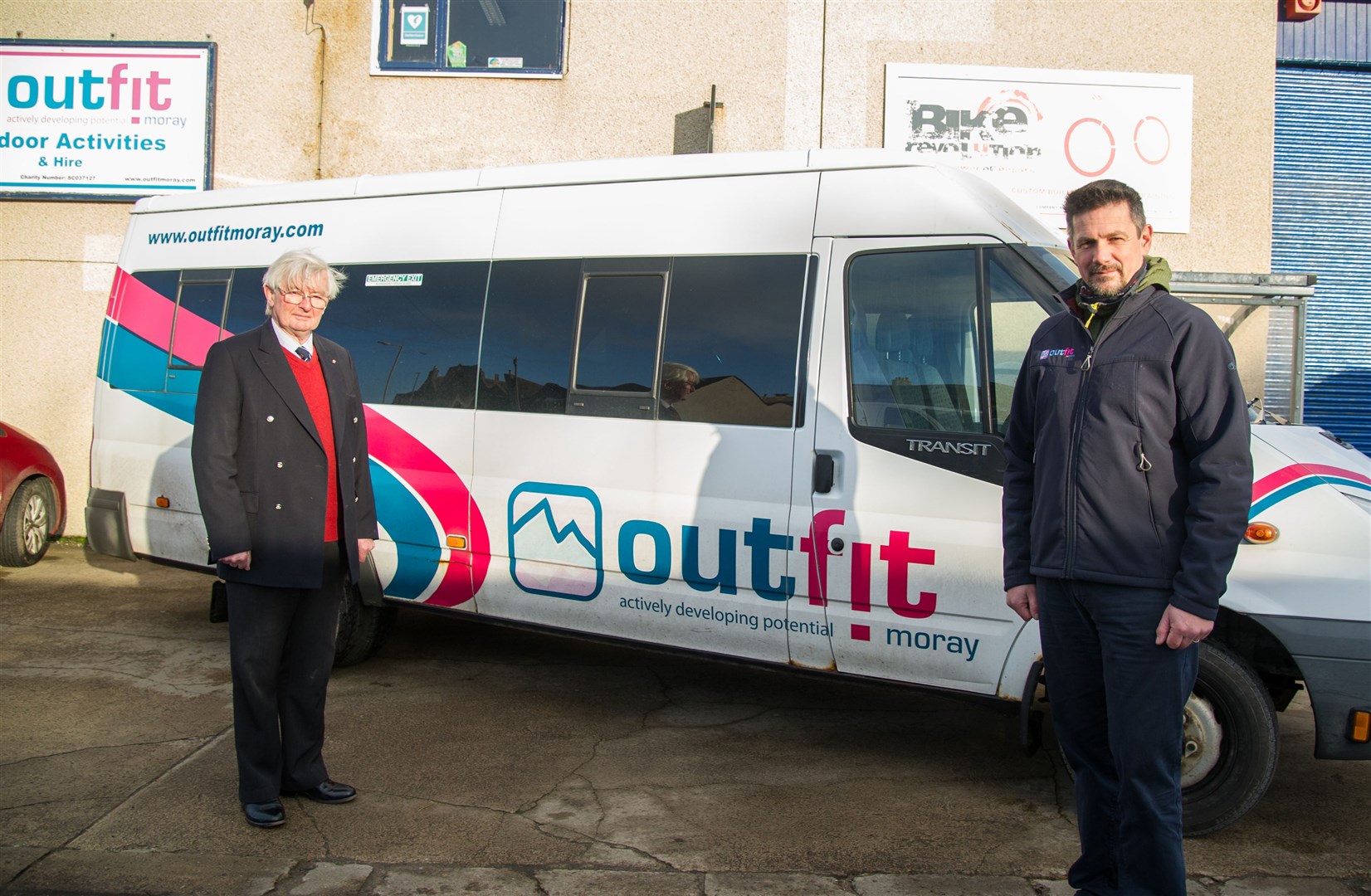 Outfit Moray CEO Tony Brown with former Lord Lieutenant of Moray Grenville Johnston with a minibus. Picture: Becky Saunderson