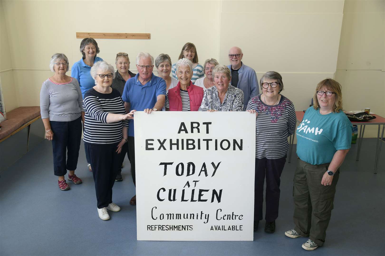 Cullen Art Group preparing for their first art exhibition since the pandemic. Picture: Beth Taylor