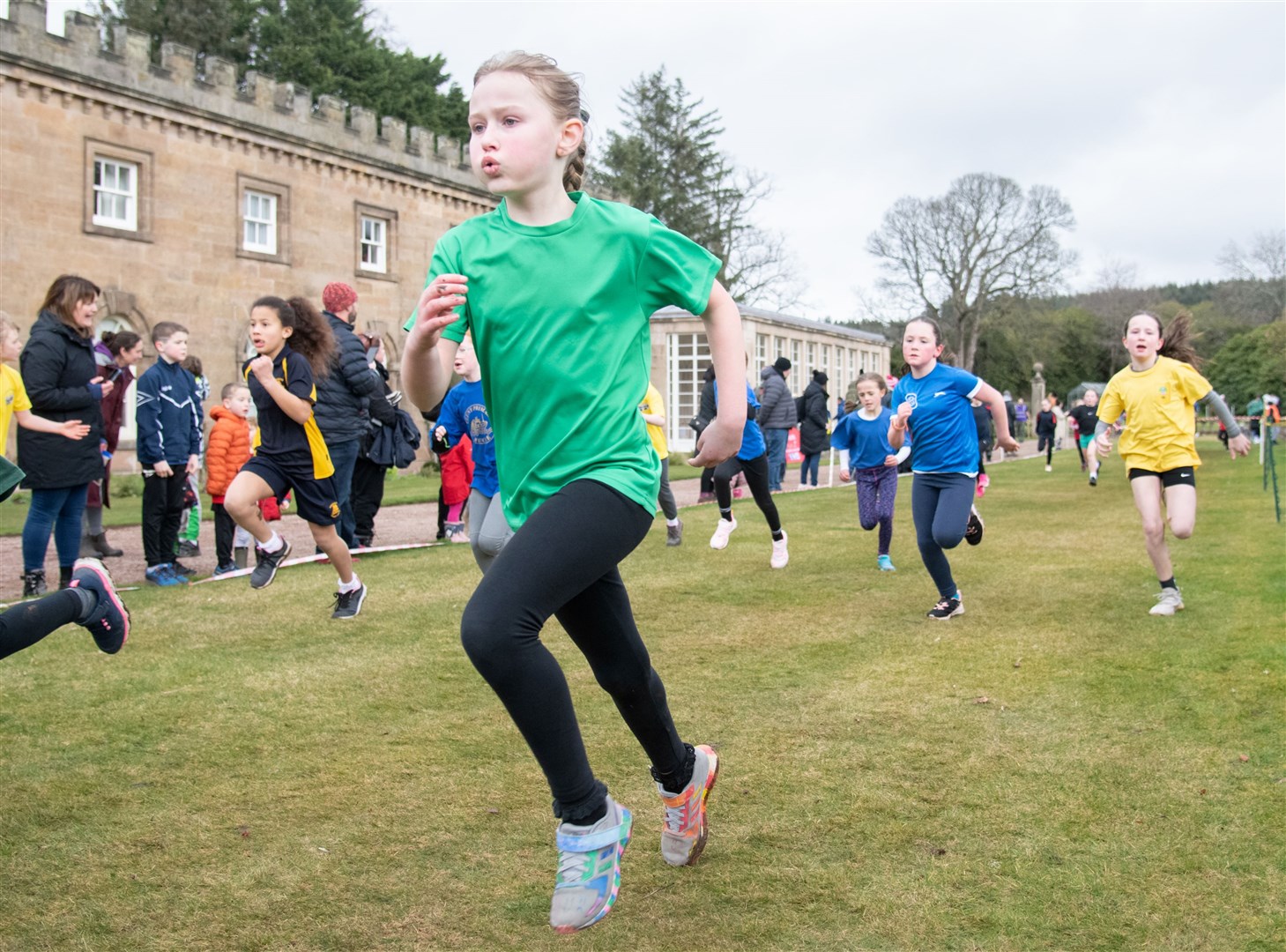 EL_PR Cross Country 2024 20Alivia Boseley from Applegrove races towards the finish in the P4/5 Girls race. Active Schools Primary Cross Country 2024, held at Gordon Castle, Fochabers. Picture: Daniel Forsyth.