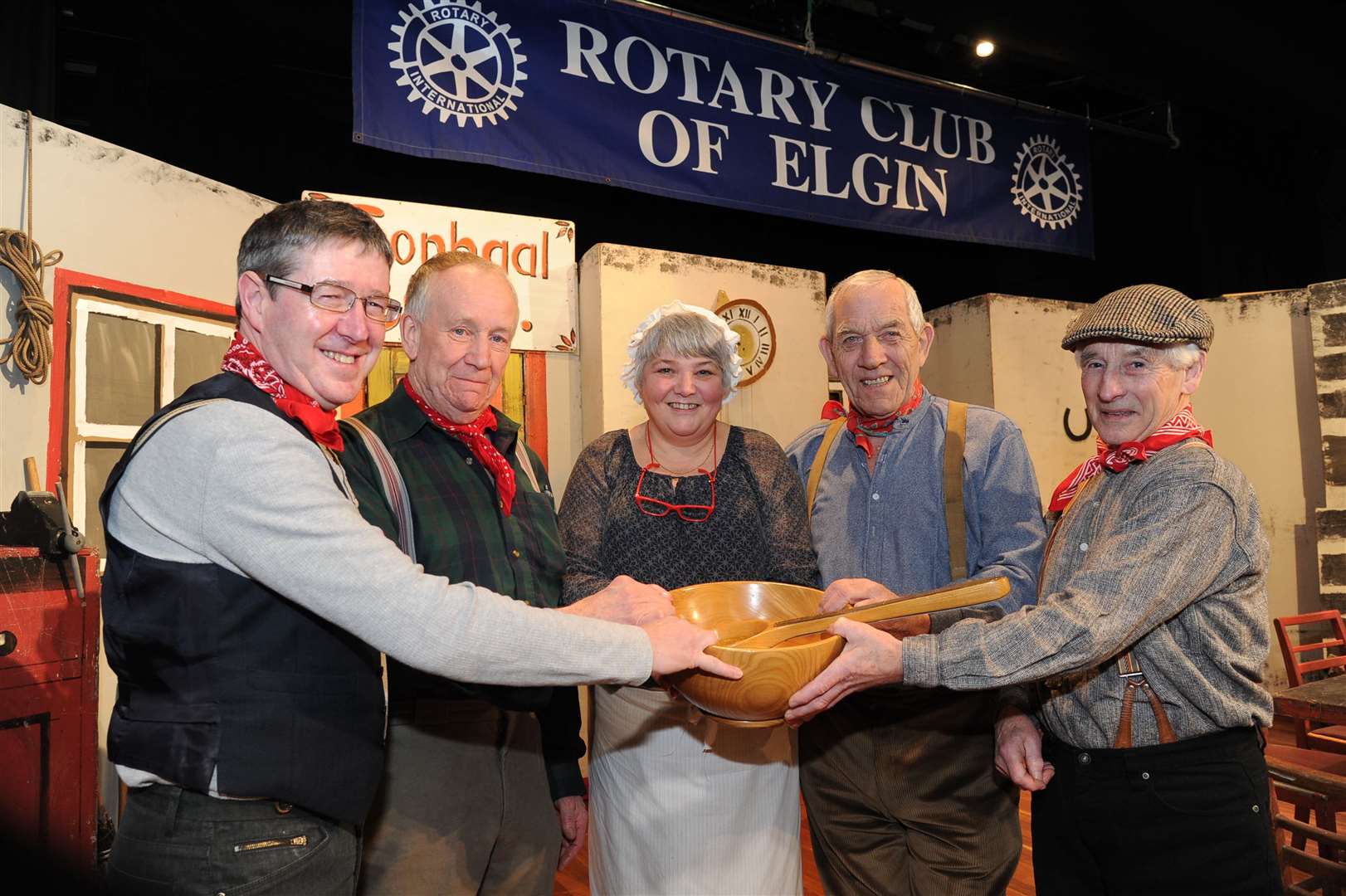 L-R Allan Taylor (Aberdeen TMSA), Geordie Murison, Moira Stewart, Joe Aitken and Hector Nicol. Picture taken at a previous Bothy Ballads event.