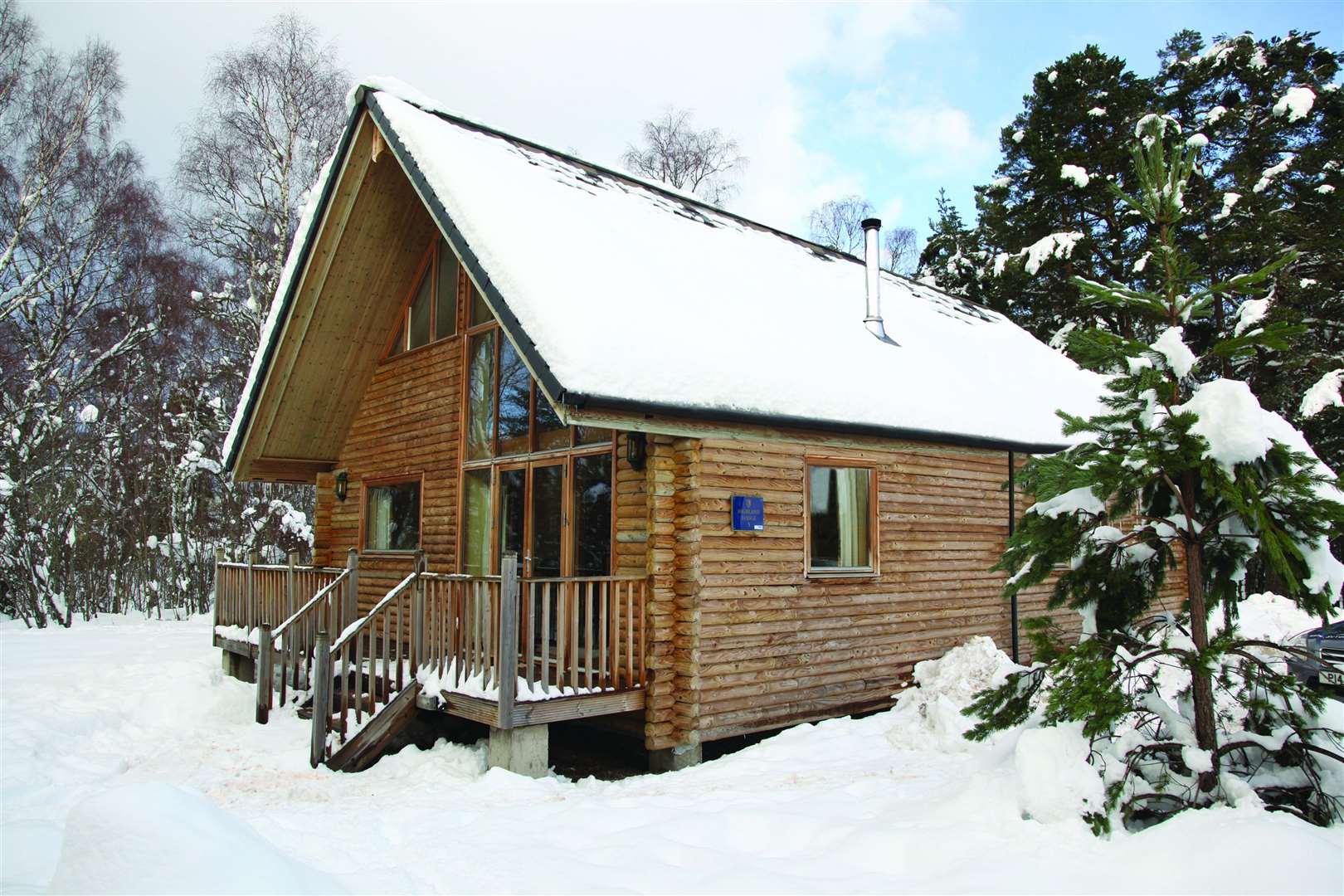 Snow Lodge