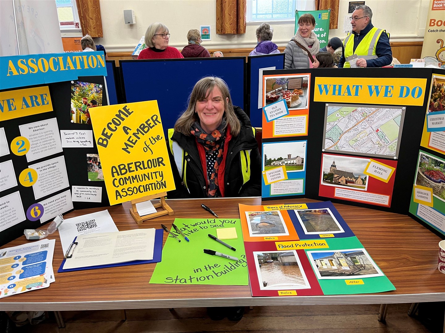 Pamela Winchester, chairperson of the Aberlour Community Association, speaks to members of the public about what's happening in the village & how to get involved.