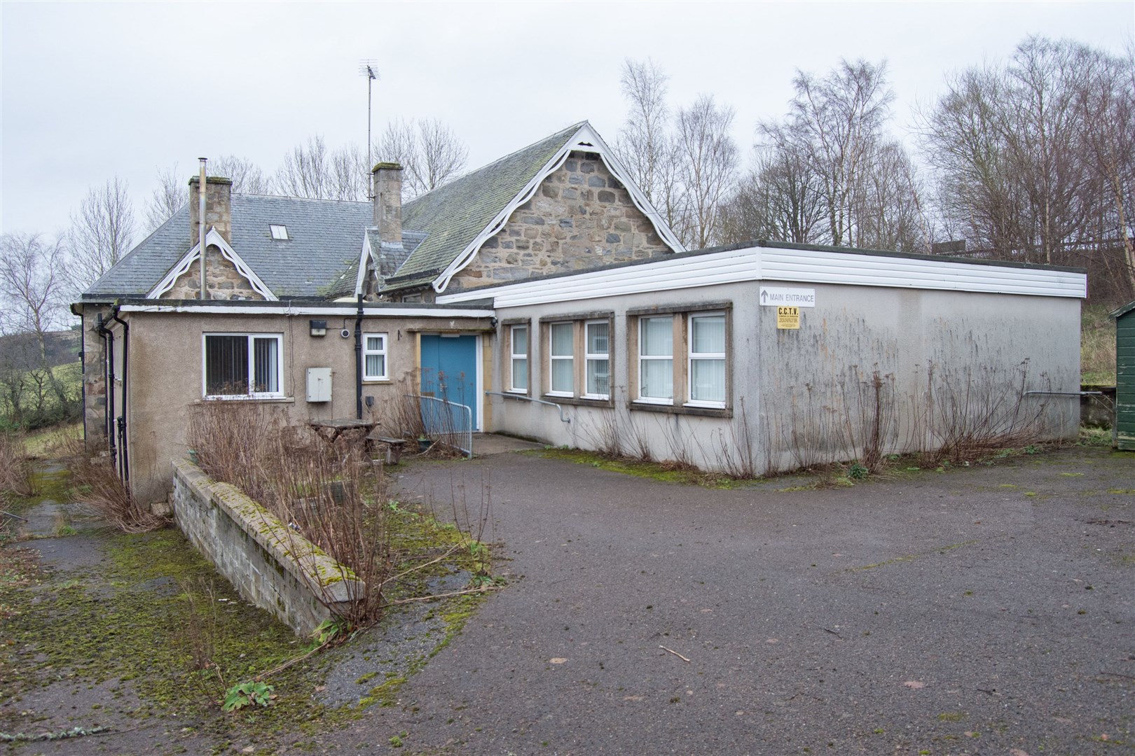 Inveravon Primary School in Ballindalloch has been mothballed since 2017...Picture: Daniel Forsyth..