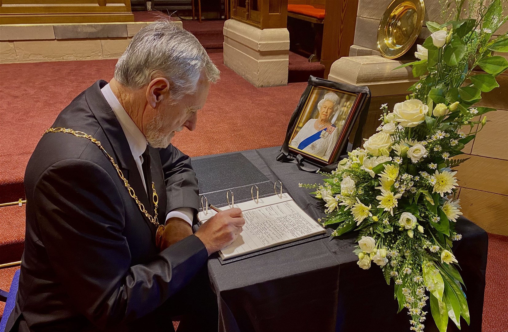 Civic Leader Cllr John Cowe was asked to write to His Majesty the King Charles III with the council's condolences.