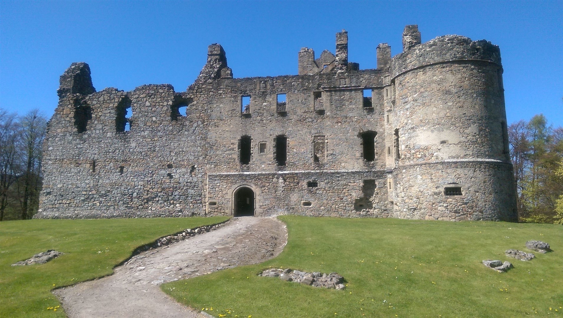 Built during the 1200s, the castle is one of the oldest strongholds in Scotland.