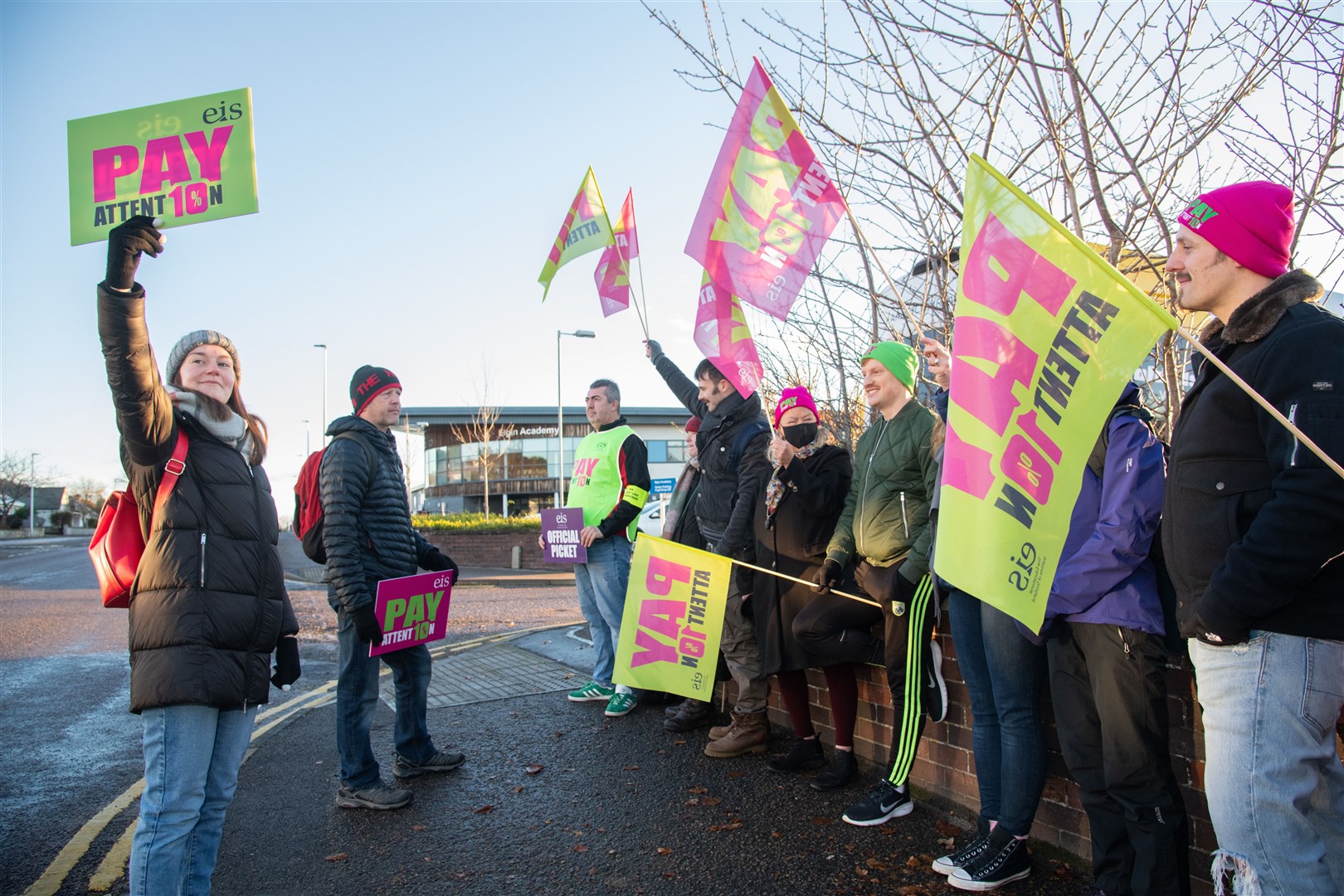 Strikers outside Elgin Academy...Picture: Daniel Forsyth..
