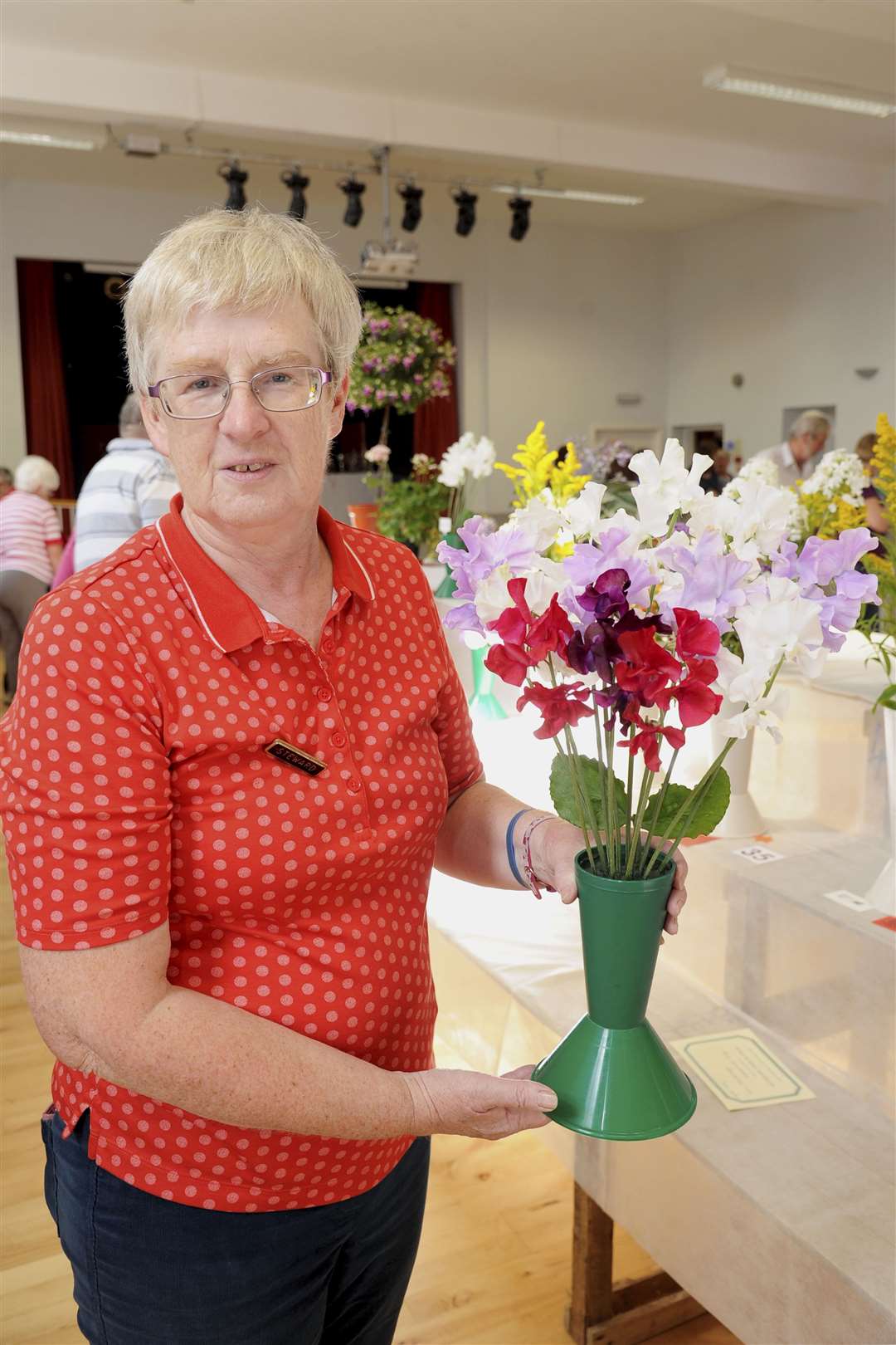 Dena Cruickshank won 1st overall for her vase of cut flowers...Rothes Horticultural and Industrial Society Annual Show..Picture: Daniel Forsyth. Image No.038895.