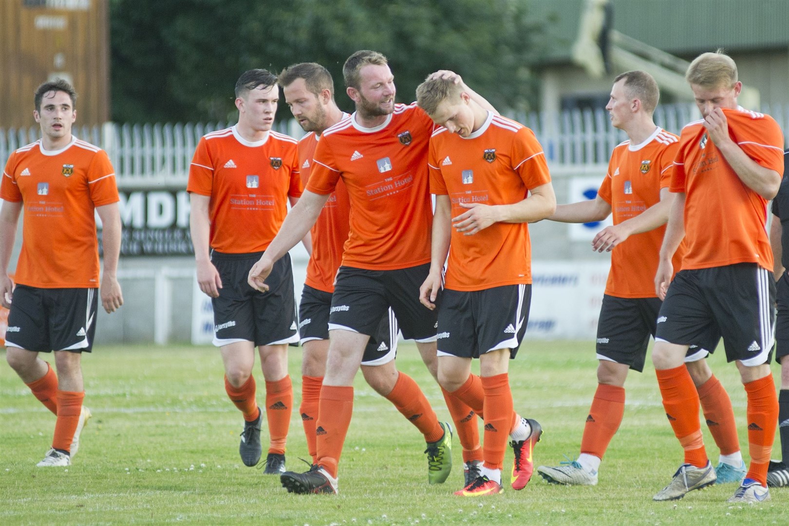 Rothes (2) vs Inverness Caledonian Thistle (2) - Mackessack Park. ..Rothes' celebrate the equaliser scored by Steven Anderson (Centre Right)...Picture: Daniel Forsyth. Image No.041574.