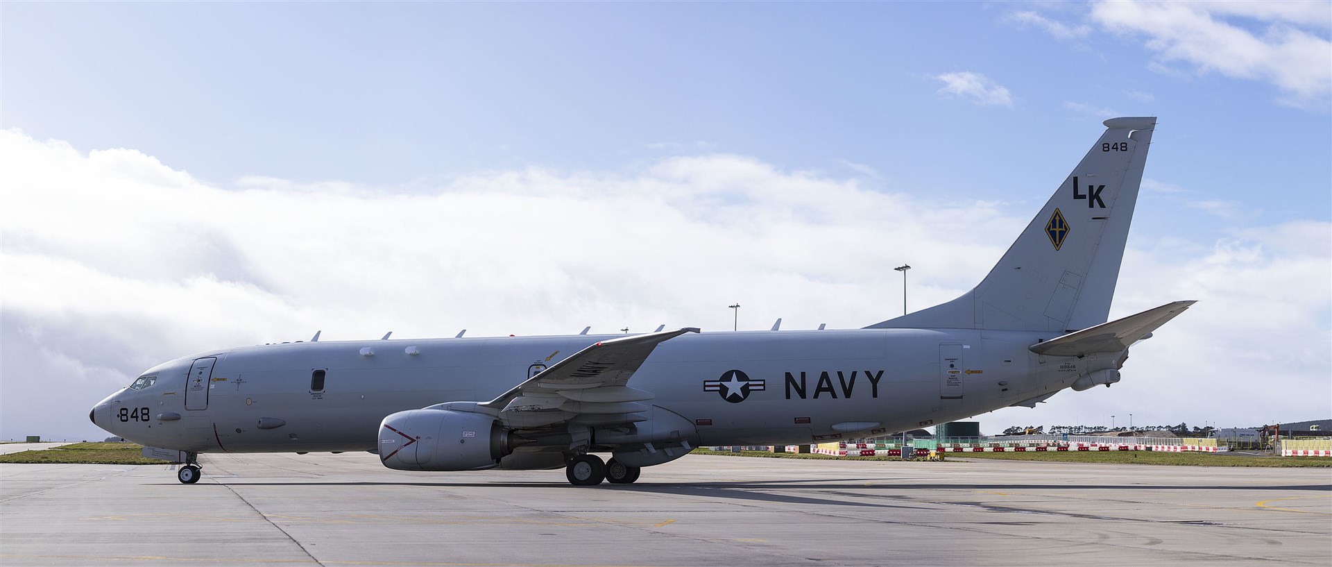 A visiting P-8A Poseidon Maritime Patrol Aircraft operated by the United States Navy. This was captured on a recent stop-over at RAF Lossiemouth. The Royal Air Force will receive nine of these aircraft, with the first ready around October 2019, and arriving in the UK in early 2020.