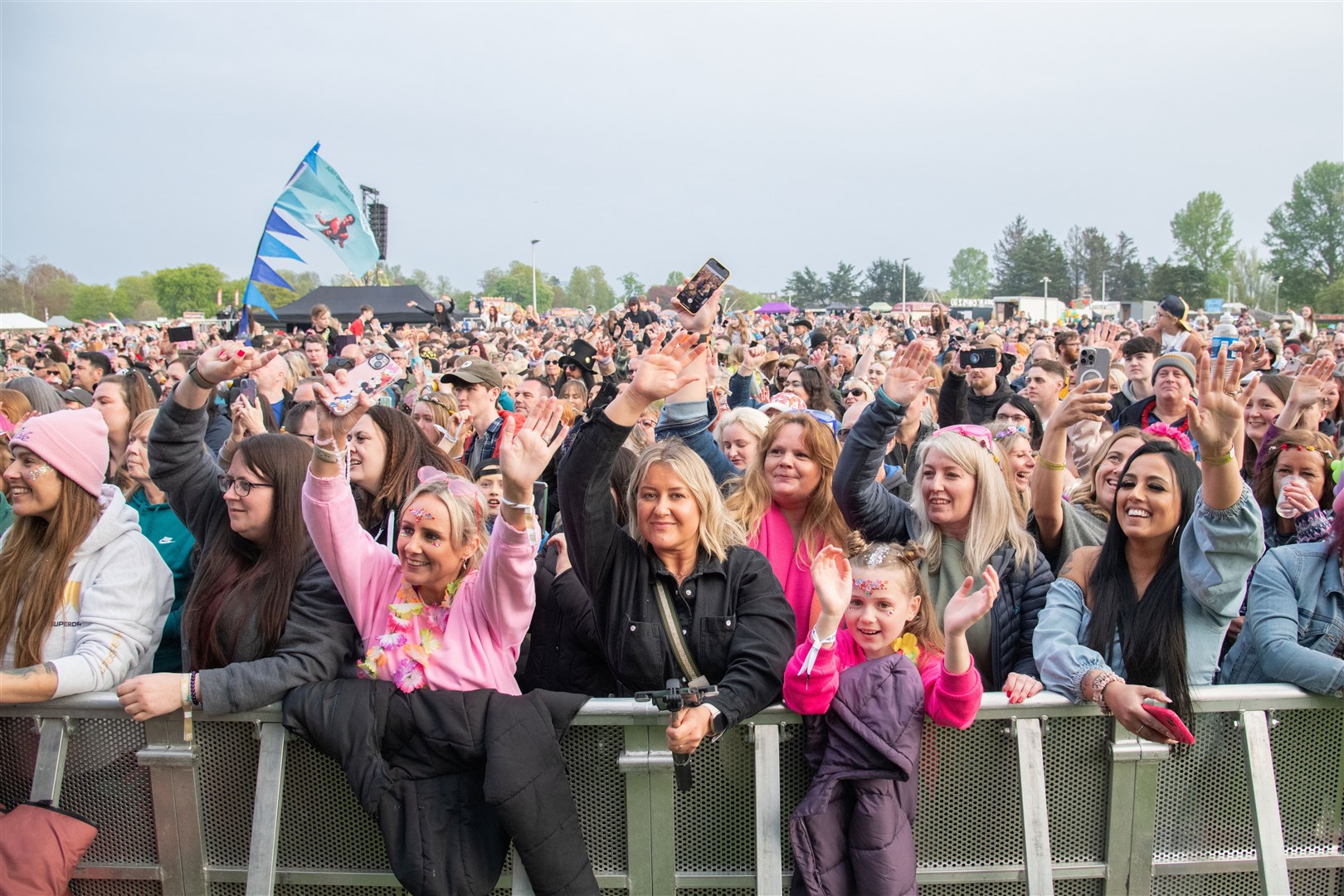 Crowd during Peter Andre's Saturday afternoon set. MacMoray Music Festival 2024, held at Cooper Park, Elgin. Picture: Daniel Forsyth.