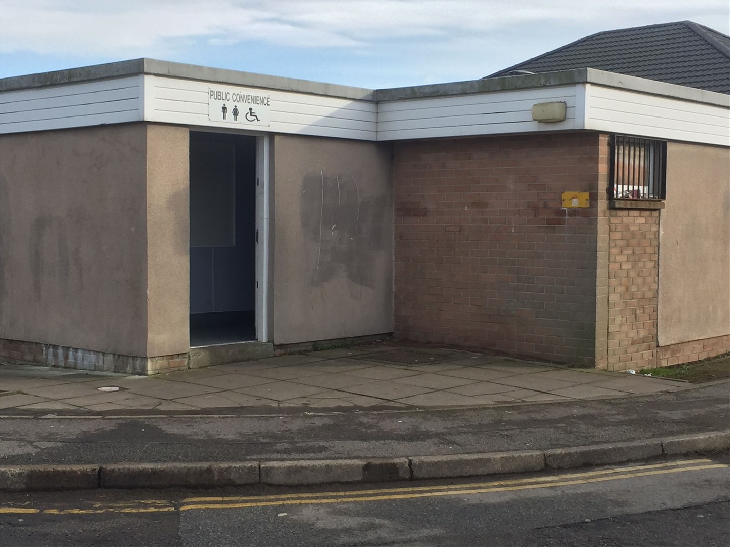 The opening times of the public toilets at Newlands Lane in Buckie have been confirmed.