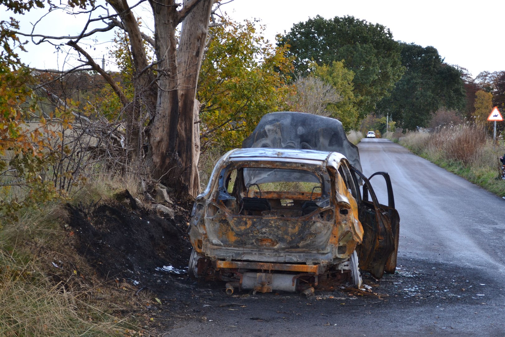 A burned out shell of a car on Oldmills Road in Elgin. Picture: Tyler McNeill