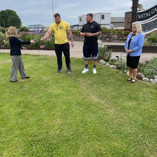 Tom and Luke Stoltman were presented with a commemorative quaich from Councillors Maxine Smith and Fiona Robertson on behalf of Highland Council and Cromarty Firth councillors.