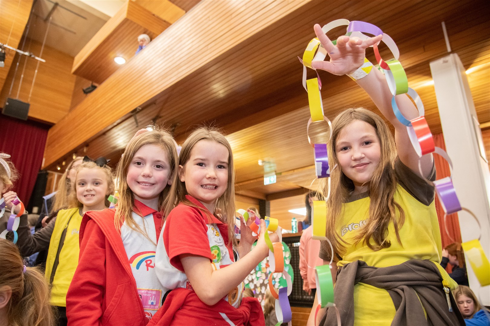 Making friendship link chains...Hundreds of Rainbows, Brownies and Guides gather in the Elgin Town Hall to celebrate World Thinking Day...Picture: Daniel Forsyth..