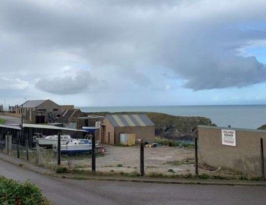 Permission has now been granted to build a café at a mainly disused builder's yard on Patrol Road, Portknockie.