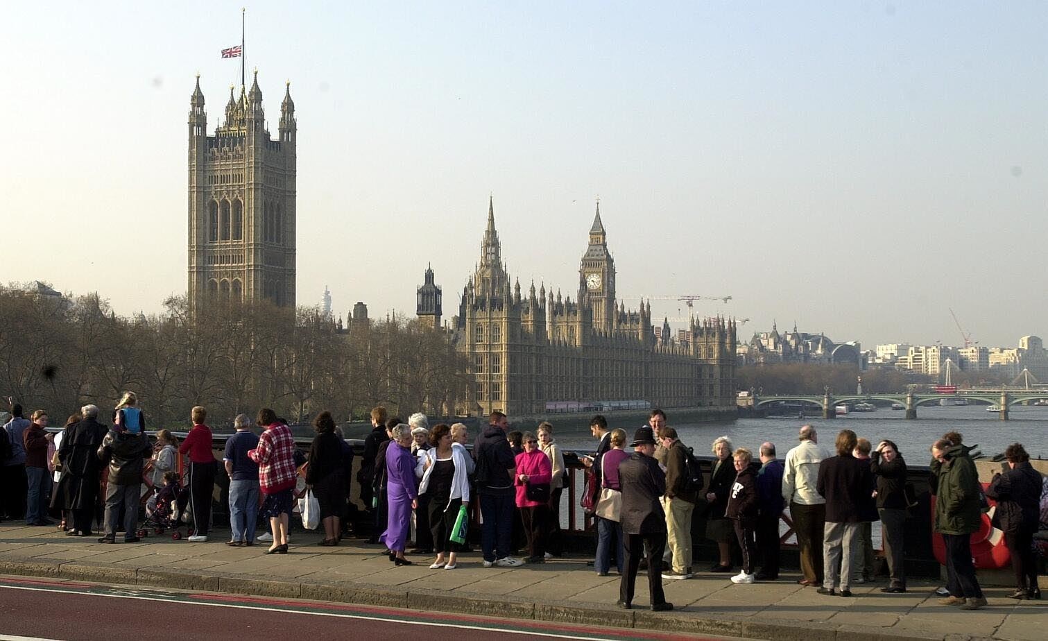 Queues of people on Lambeth Bridge enroute to Westminster Hall for the Queen Mother’s lying in state (Michael Stephens/PA)