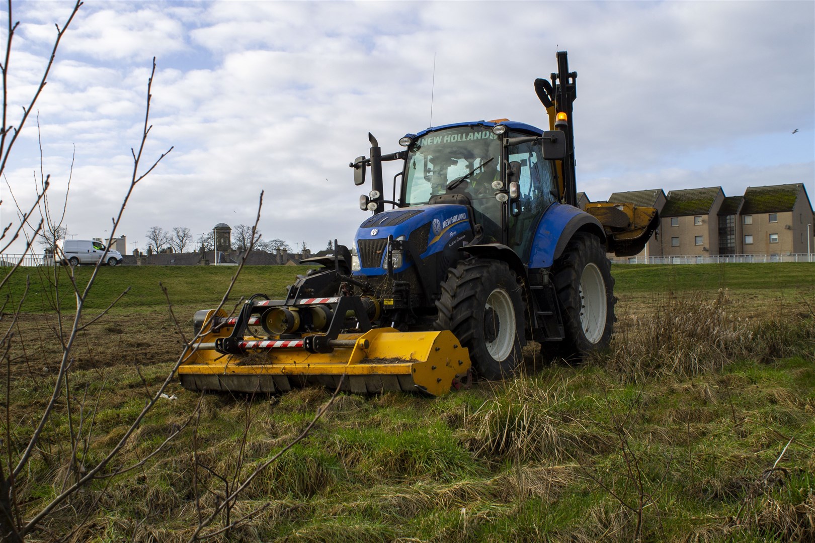 Moray Council's reintroduction of the grass-cutting service will be phased. Picture: Angus McNicholl.