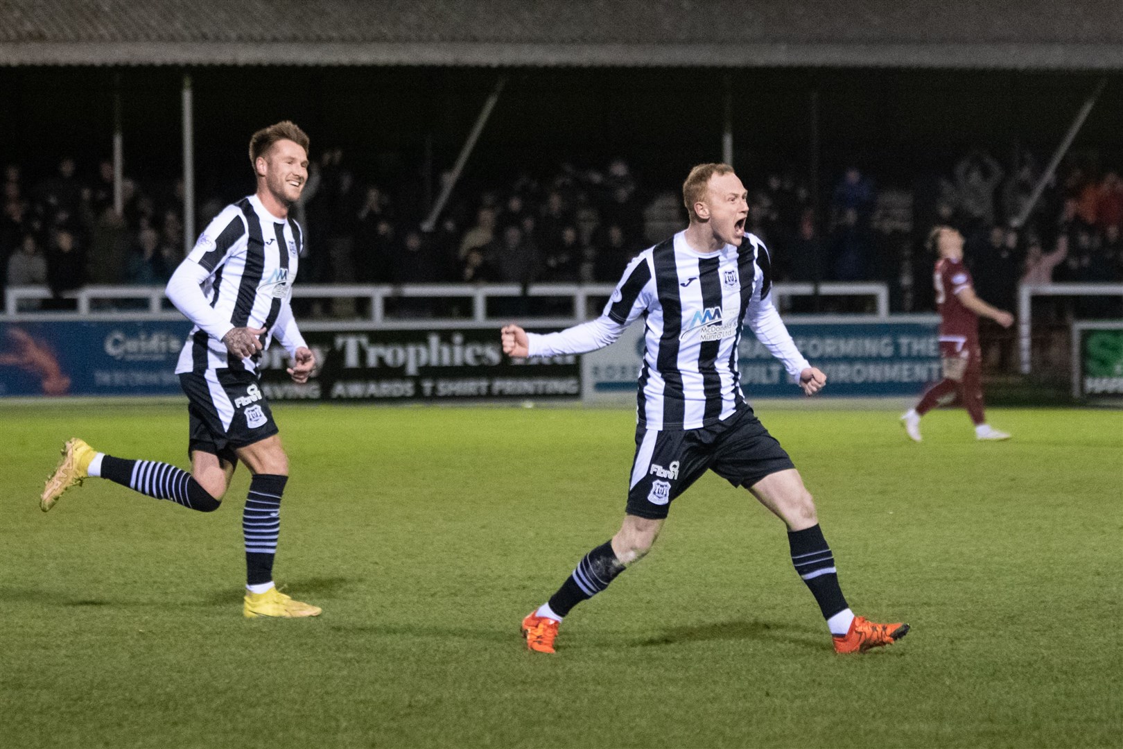 A roar of delight from Elgin City's Russell Dingwall after he scores a first half equaliser for the home side. ..Elgin City FC (2) vs Clyde FC (1) - SPFL League Two 2023/24 - Boroigh Briggs, Elgin 30/01/2024...Picture: Daniel Forsyth..