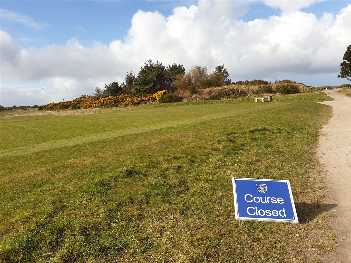 Course closed. Moray Golf Club is closed to golfers at the moment.